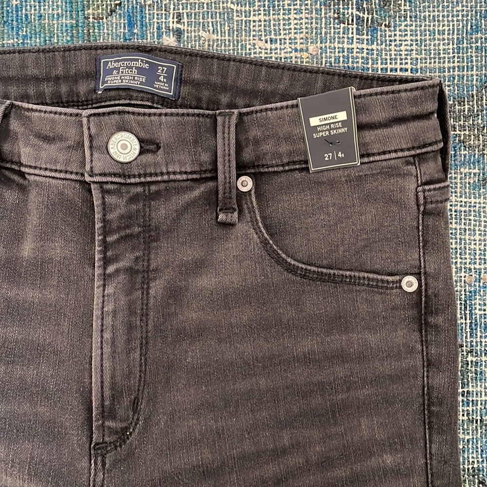 Abercrombie & Fitch Jeans, Black ‘Simone’ High Rose Super Skinny, Size 27